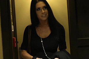 美女视频在线不卡麻豆 Porn