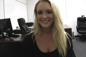 Japanese极品丰满熟妇 Porn