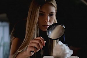 18岁黄色网站。 Porn