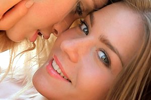 欧美丰满少妇xxxxbbbb Porn